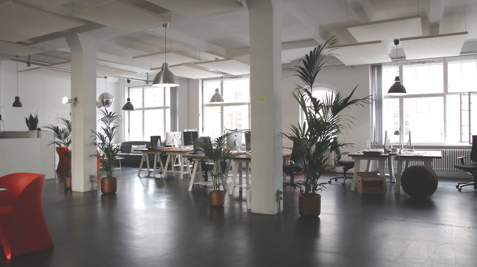 Commercial rooftop solar funded by asset finance